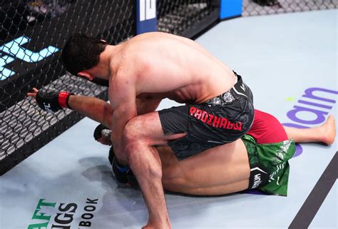 UFC 299 odds: Latest Vegas lines and betting guide .